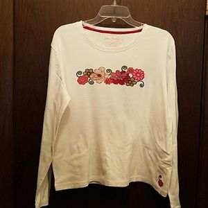Vera Bradley long sleeve tshirt